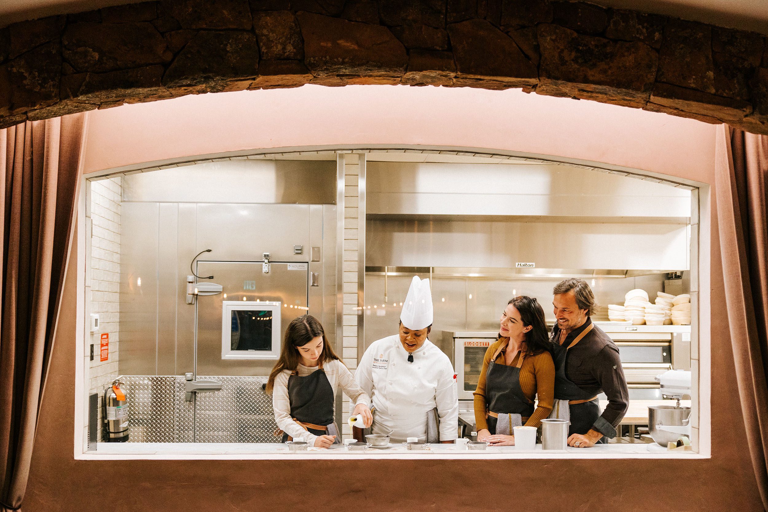 Gourmet Food Resort Baking Classes